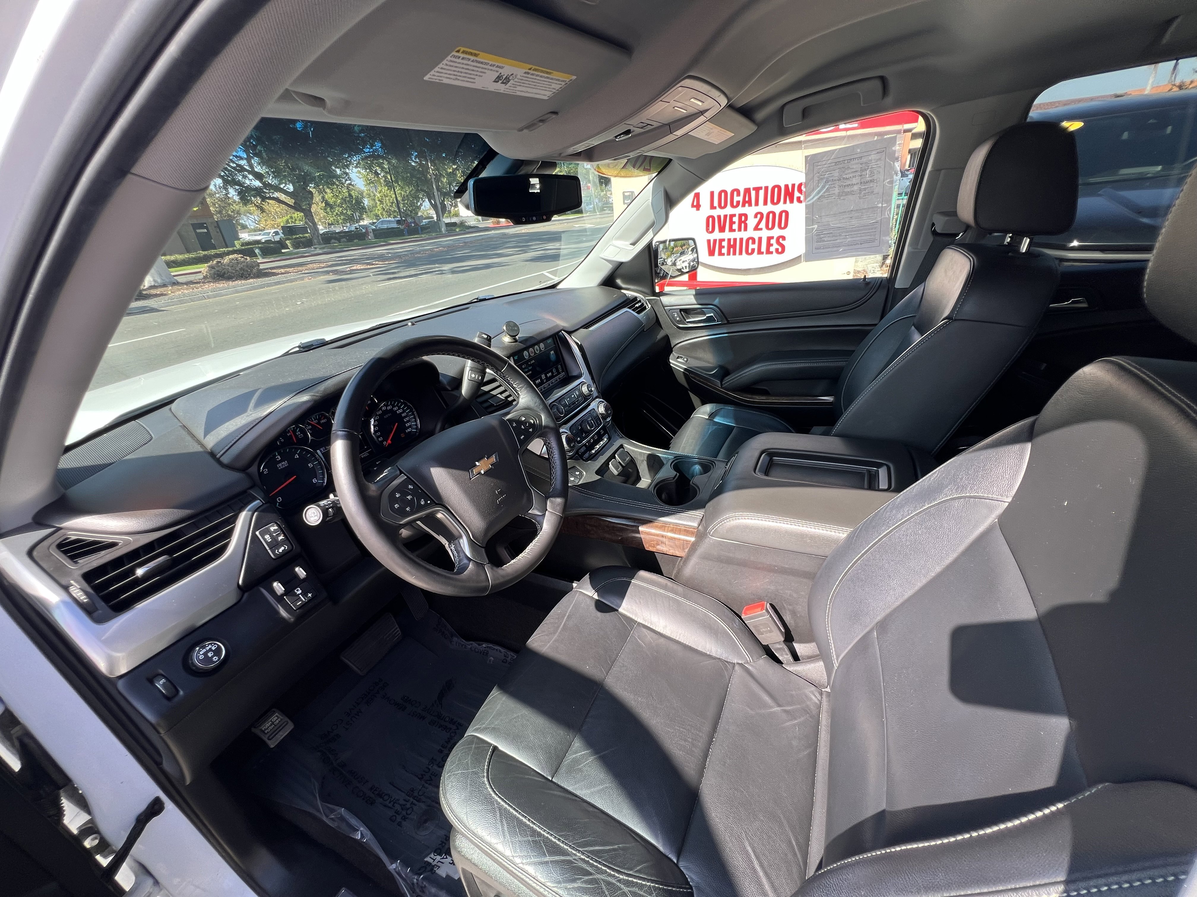 Used 2018 Chevrolet Tahoe LT w/ Luxury Package image 16