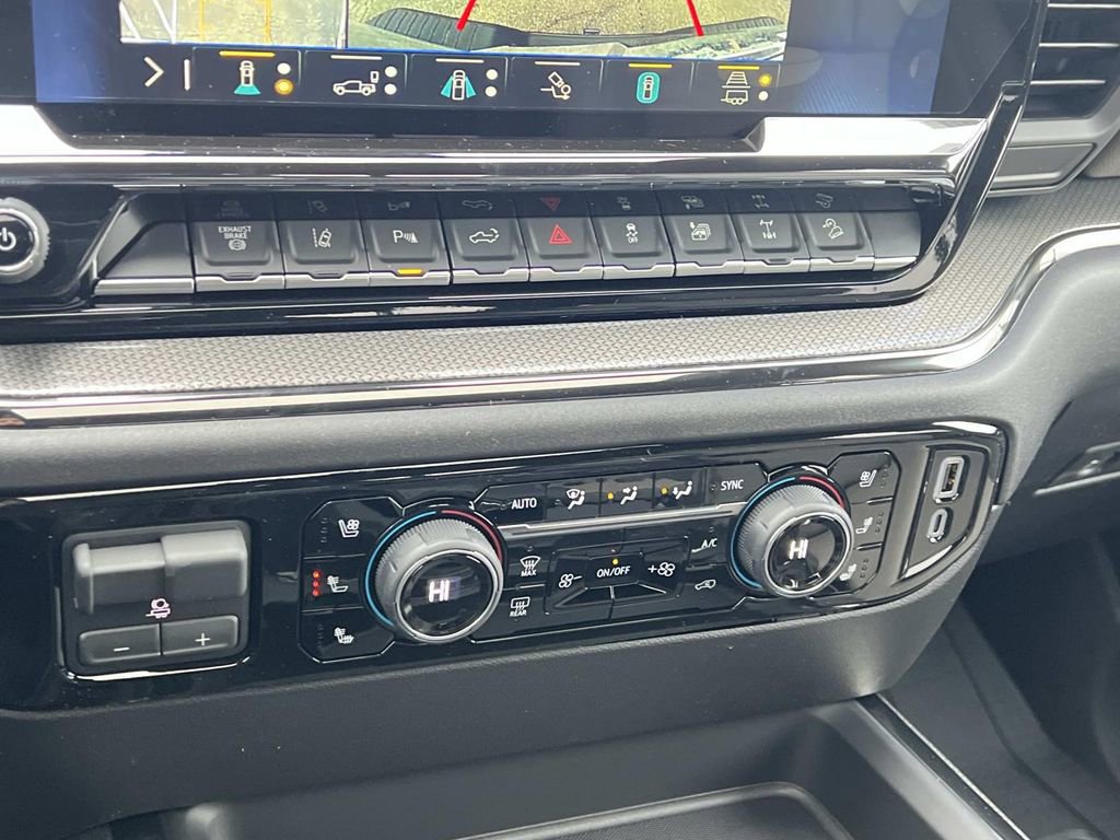 New 2026 Chevrolet Silverado 2500 ZR2 w/ LPO, Dark Essentials Package image 19