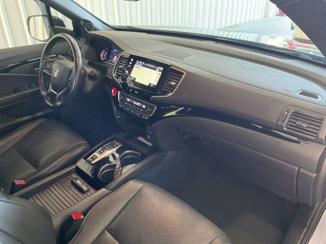 Certified 2020 Honda Passport Elite image 26