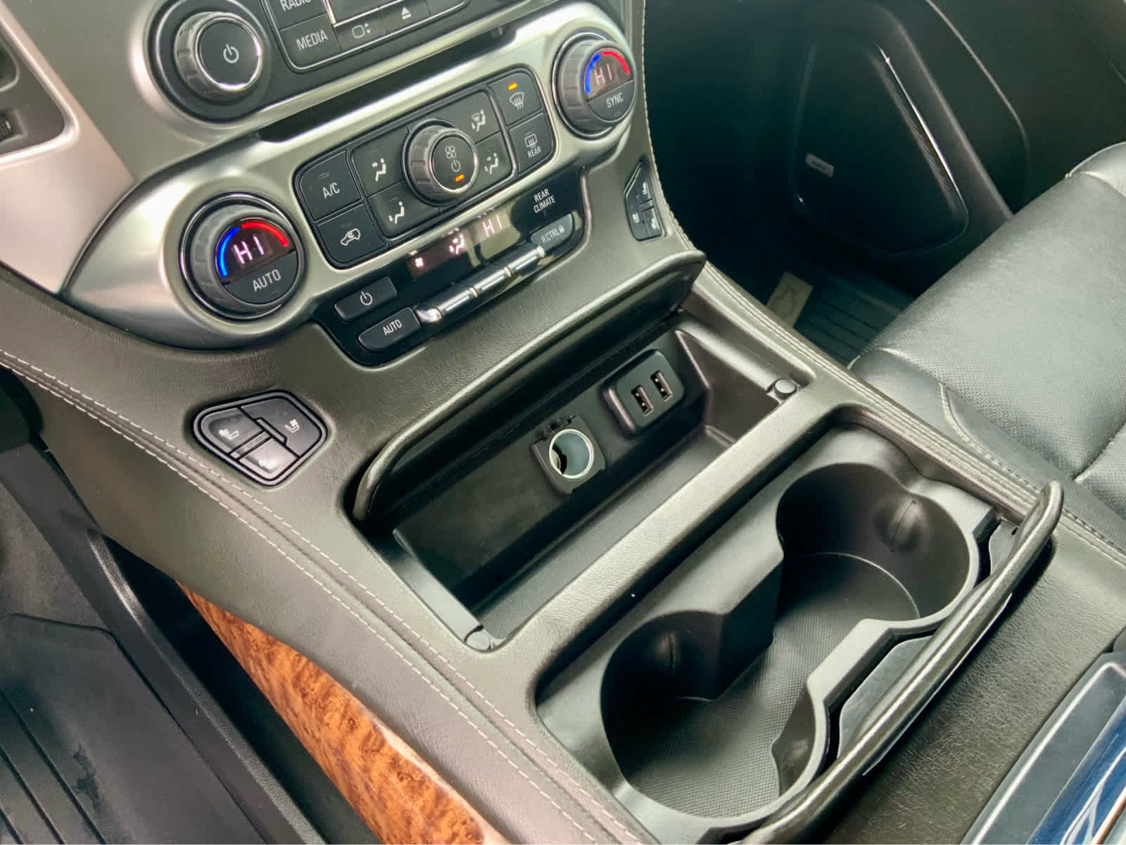 Used 2020 Chevrolet Tahoe Premier image 52