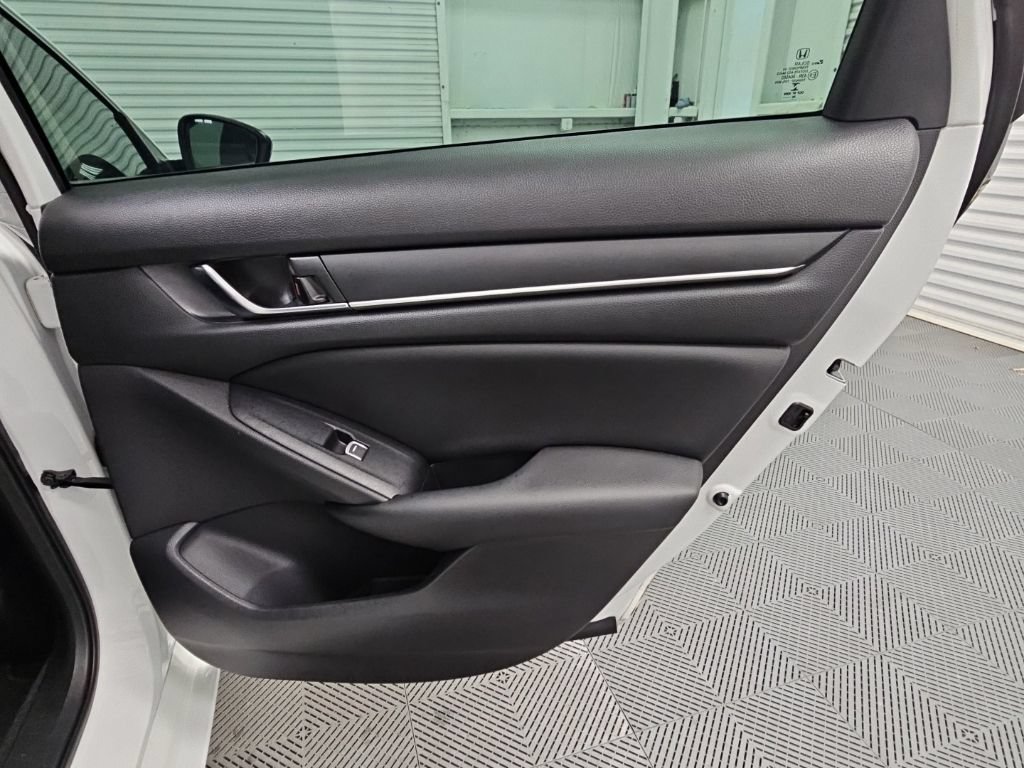 Used 2022 Honda Accord Sport image 33