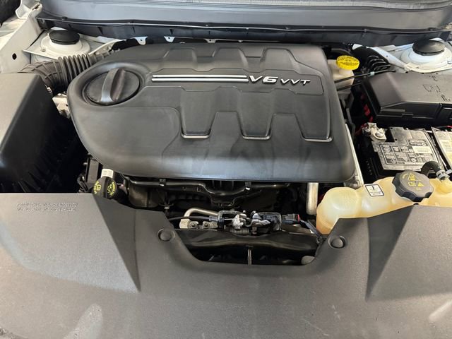 Used 2021 Jeep Cherokee Latitude Lux image 6