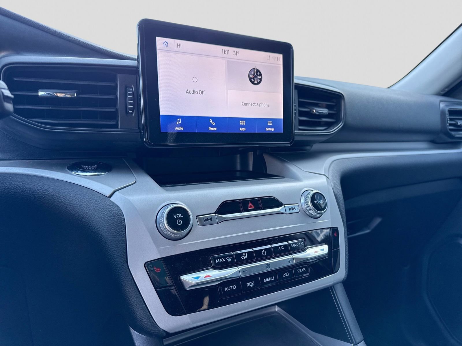 Certified 2023 Ford Explorer XLT image 27