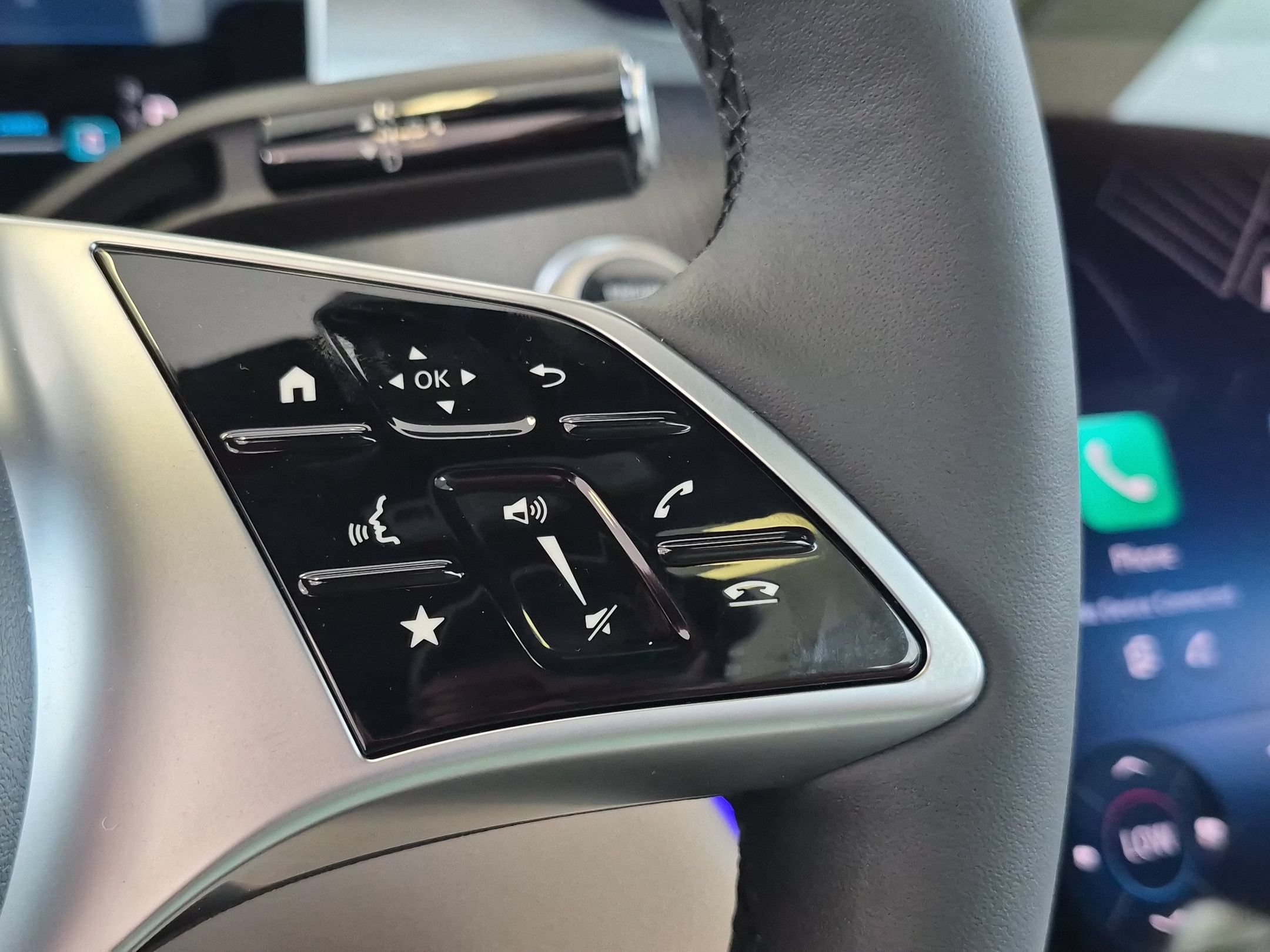 New 2026 Mercedes-Benz C 300 4MATIC Sedan image 20