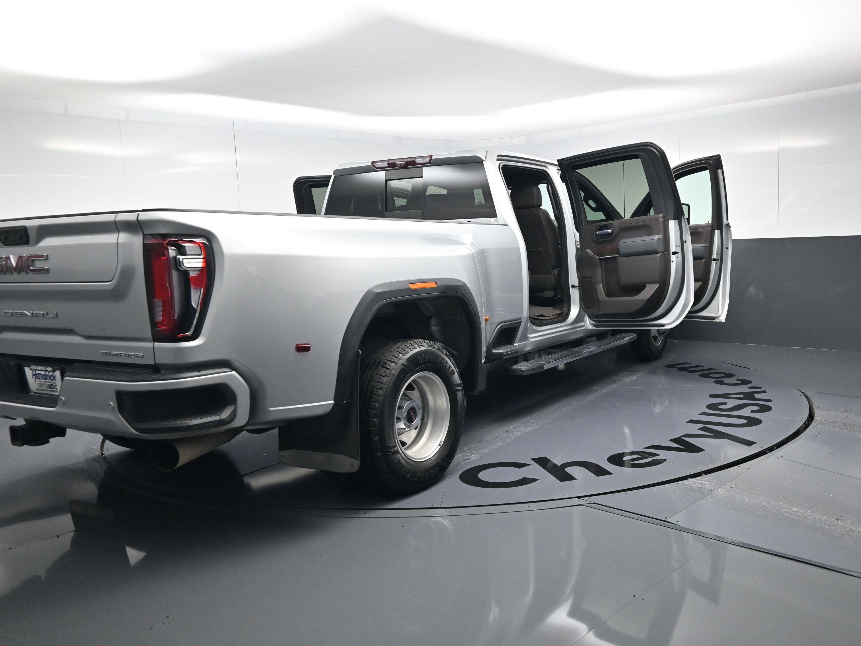 Certified 2021 GMC Sierra 3500 Denali w/ Denali Ultimate Package image 24