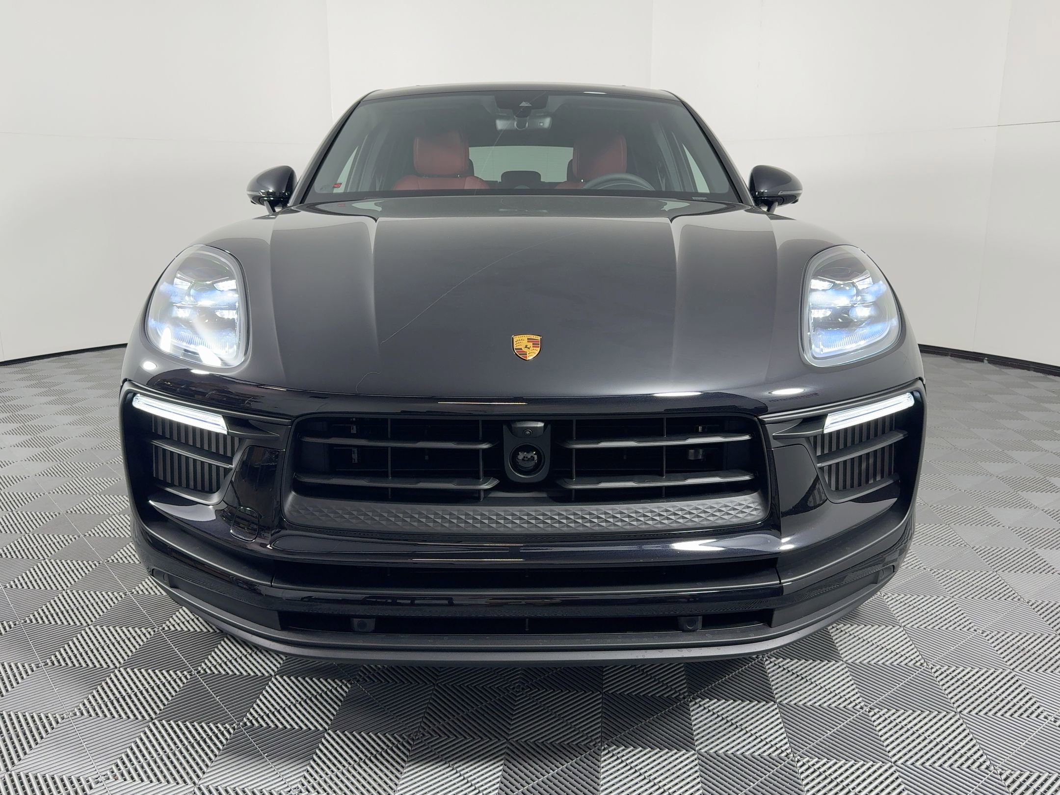 Used 2026 Porsche Macan S image 6
