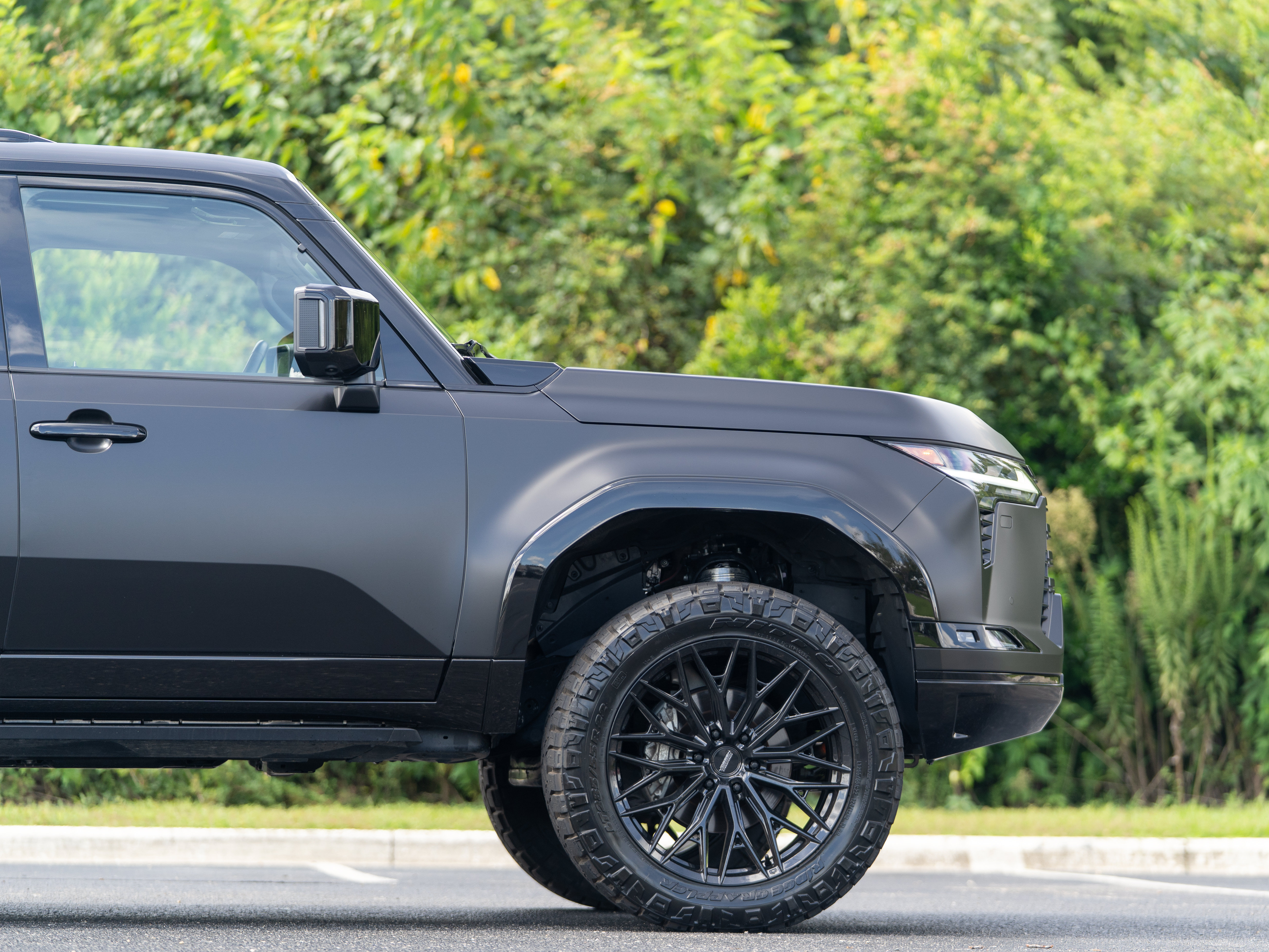 Used 2025 Lexus GX 550 AWD/4WD image 7