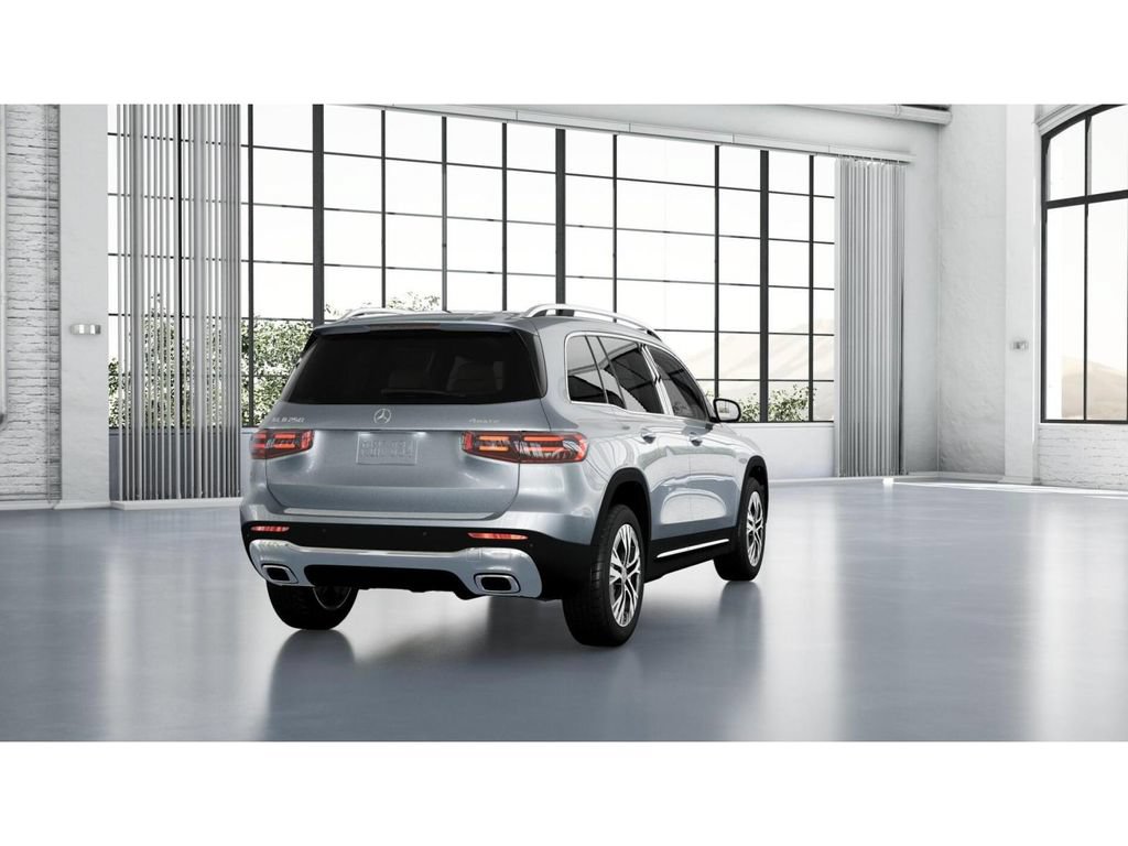 Used 2026 Mercedes-Benz GLB 250 4MATIC image 23
