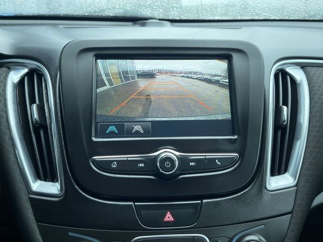 Certified 2018 Chevrolet Malibu LT image 15