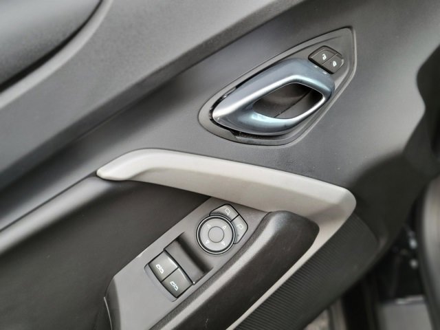 Used 2021 Chevrolet Camaro LT w/ RS Package image 23