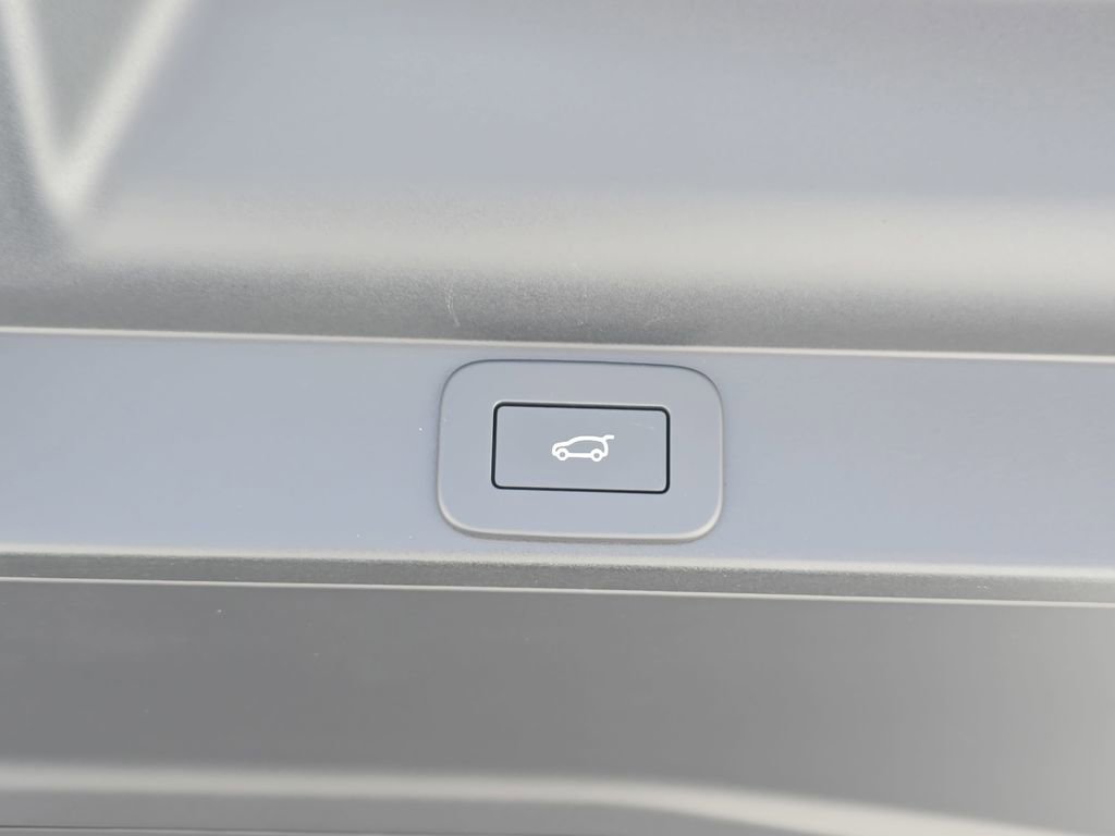 New 2026 Land Rover Range Rover SE AWD/4WD image 13