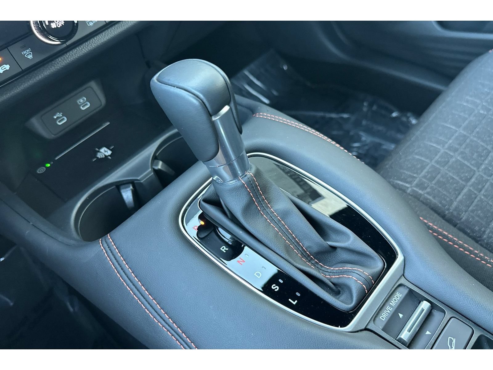 Used 2027 Honda HR-V Sport image 34