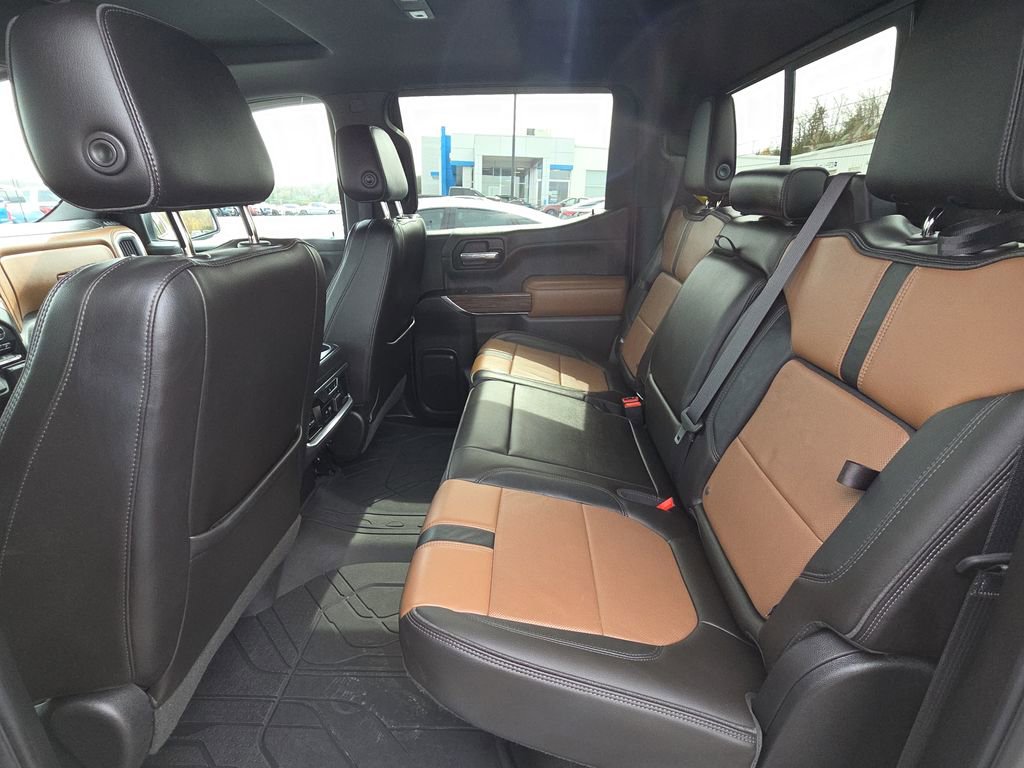 Used 2019 Chevrolet Silverado 1500 High Country image 30