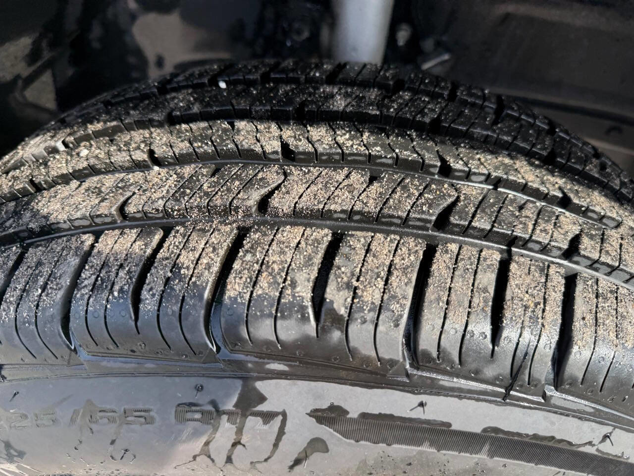 Used 2017 Jeep Compass Latitude image 9