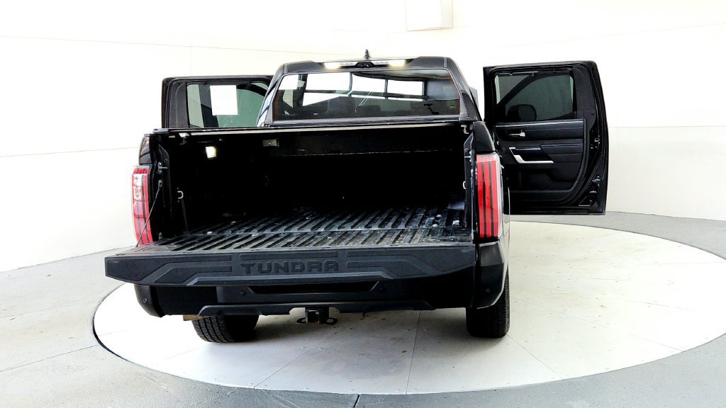Certified 2022 Toyota Tundra Platinum AWD/4WD image 11