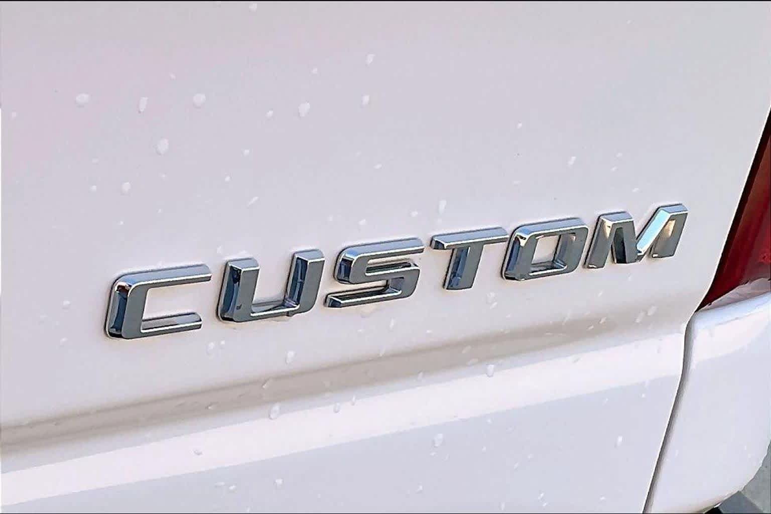 Used 2025 Chevrolet Silverado 2500 Custom w/ Custom Value Package AWD/4WD image 10