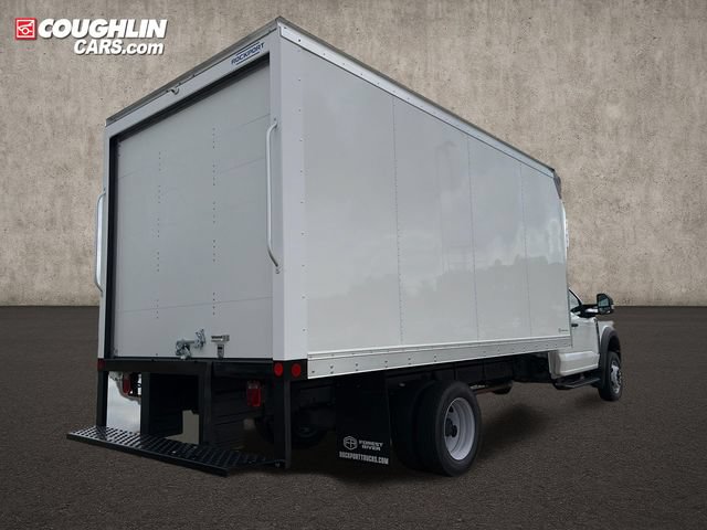 New 2026 Ford F550 2WD Regular Cab Super Duty image 7