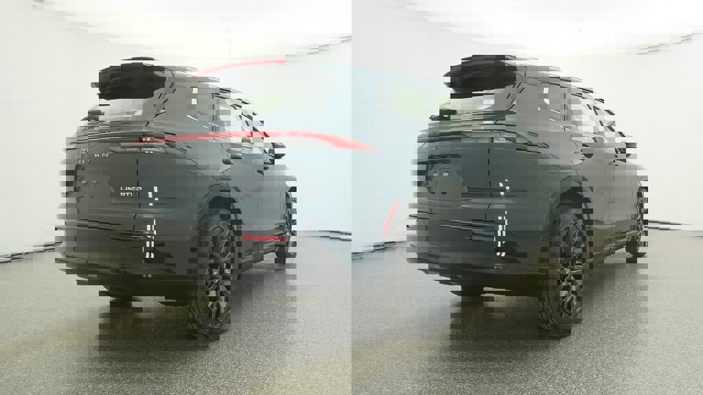 New 2026 Toyota Crown Signia image 24