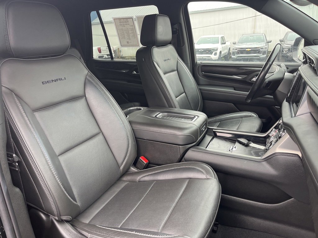 Used 2022 GMC Yukon Denali image 12