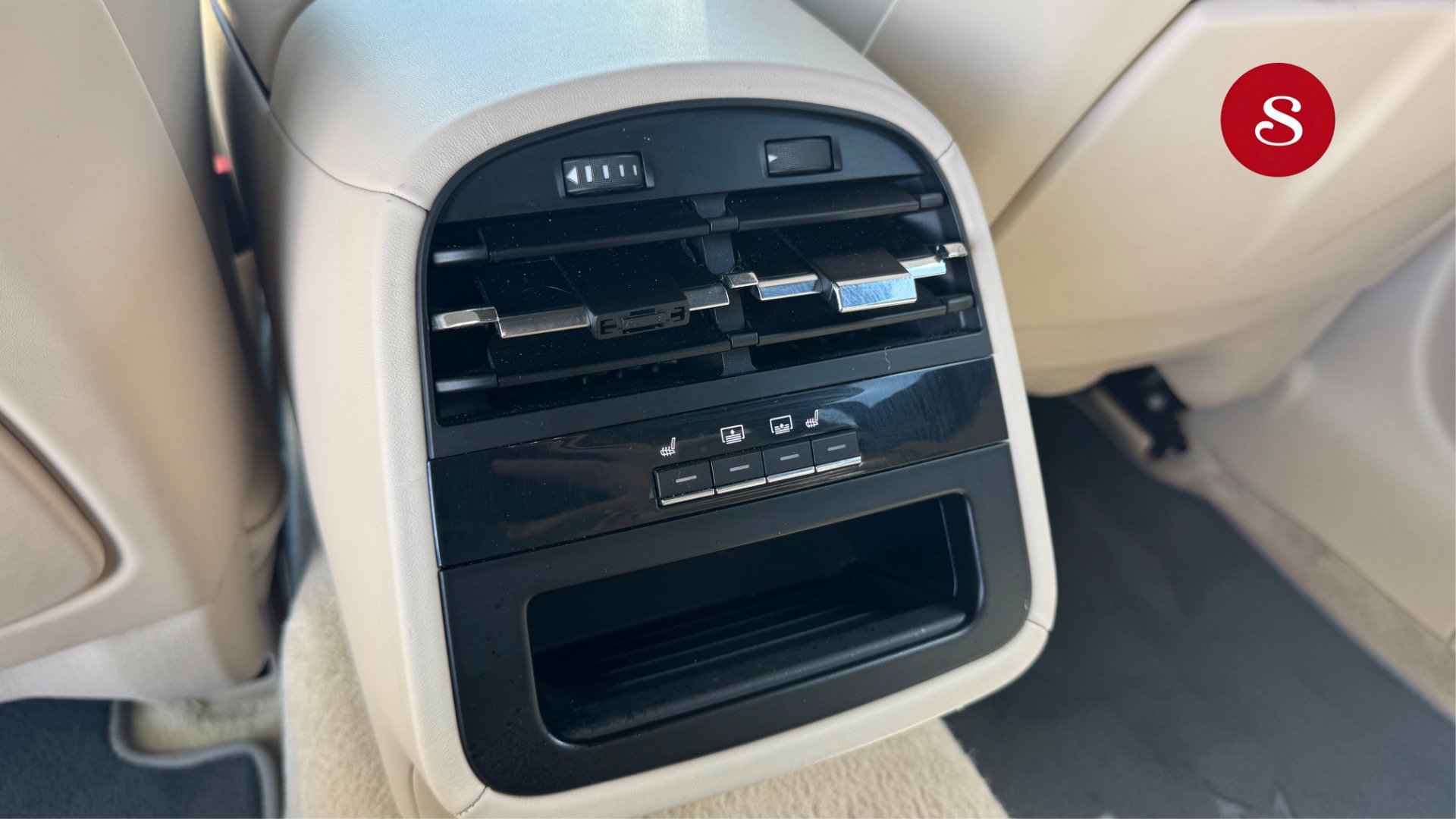 Used 2017 Maserati Quattroporte GTS GranLusso image 22