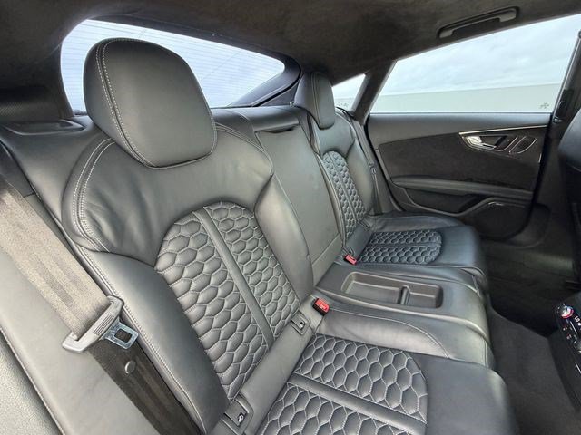 Used 2016 Audi RS 7 Prestige w/ Carbon-Optic Package AWD/4WD image 17