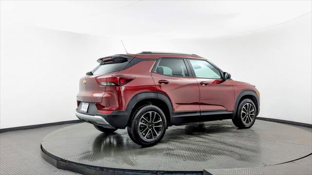 Used 2025 Chevrolet TrailBlazer LT image 8