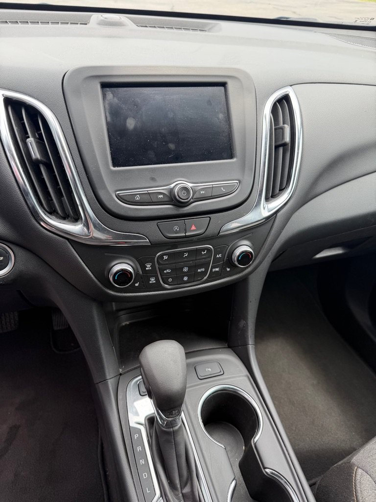 Used 2024 Chevrolet Equinox LT AWD/4WD image 14