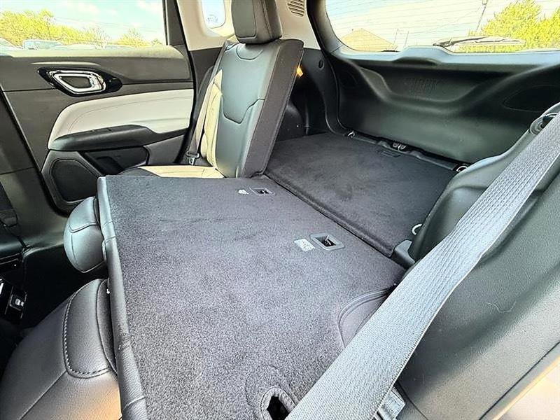 Used 2022 Jeep Compass Limited image 28