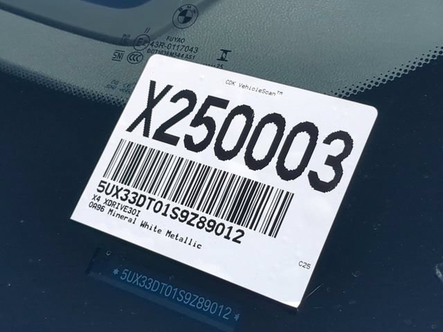 Used 2025 BMW X4 xDrive30i w/ Premium Package AWD/4WD image 23
