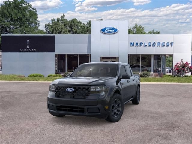 New 2026 Ford Maverick XLT w/ Equipment Group 301A AWD/4WD image 2