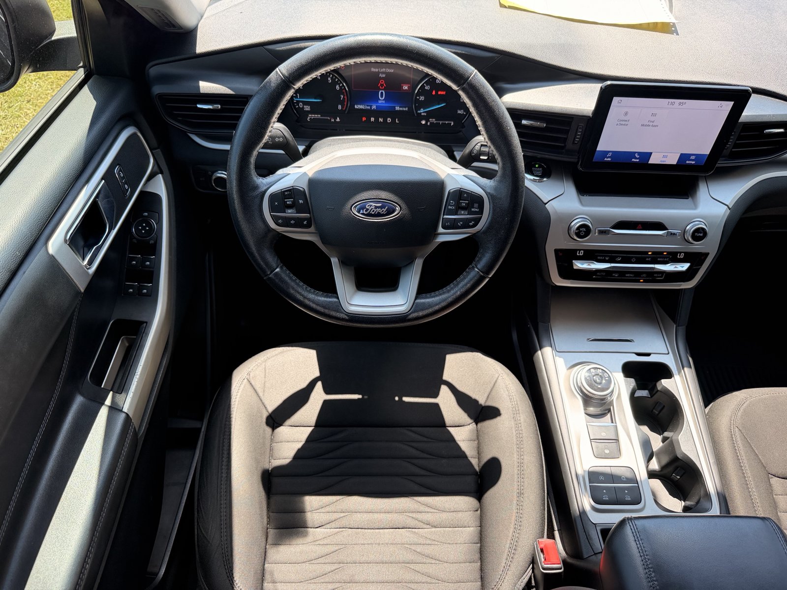 Used 2021 Ford Explorer XLT RWD image 30