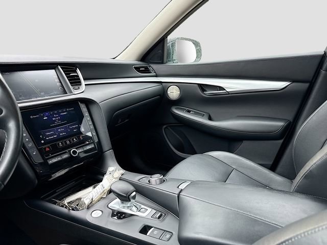 Used 2019 INFINITI QX50 Essential w/ Premium Heat Package image 25