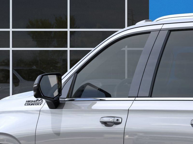 New 2026 Chevrolet Suburban High Country AWD/4WD image 12