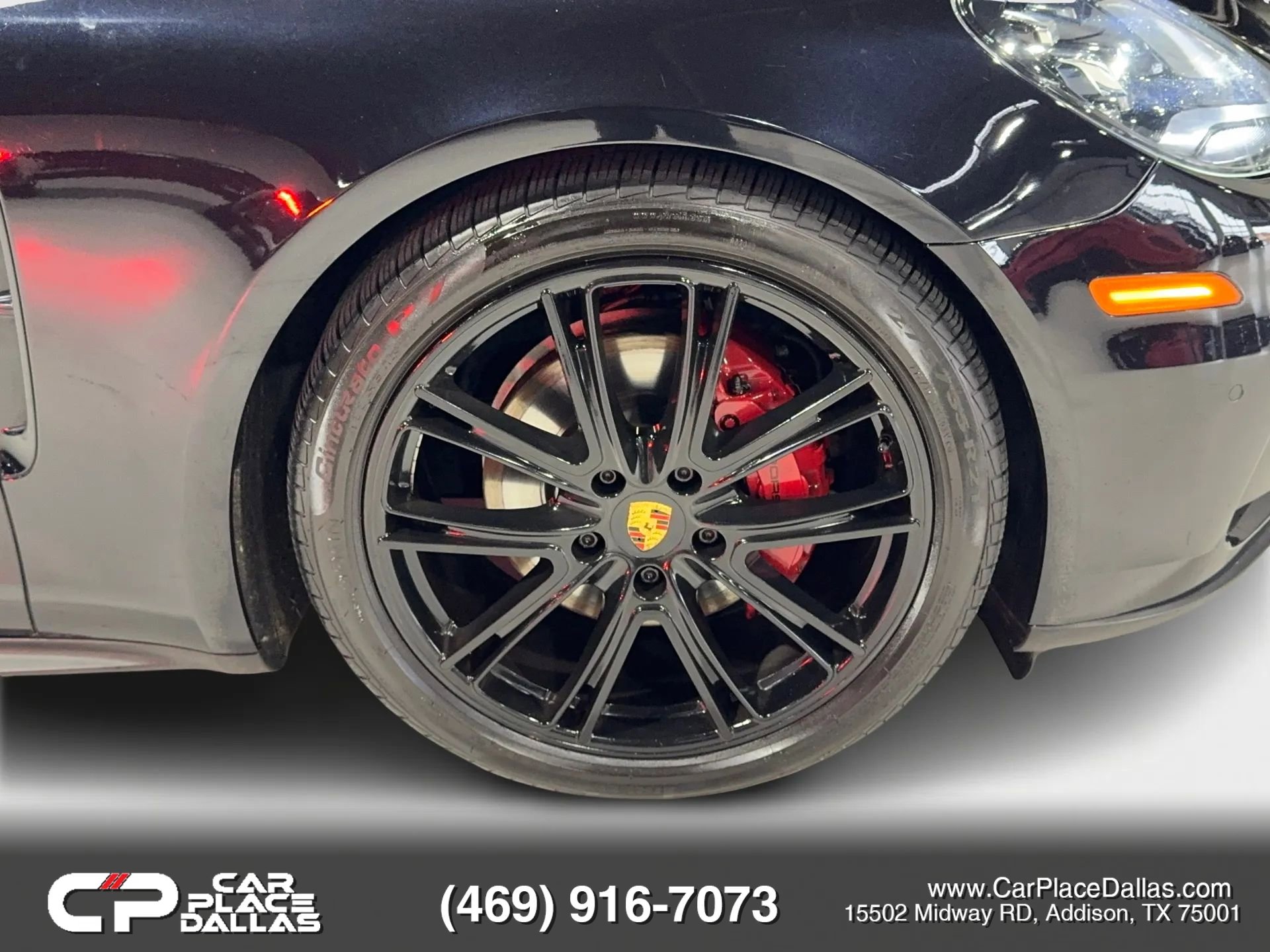 Used 2018 Porsche Panamera 4 image 30