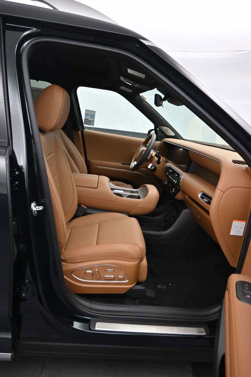 New 2026 Hyundai Palisade Calligraphy AWD/4WD image 11