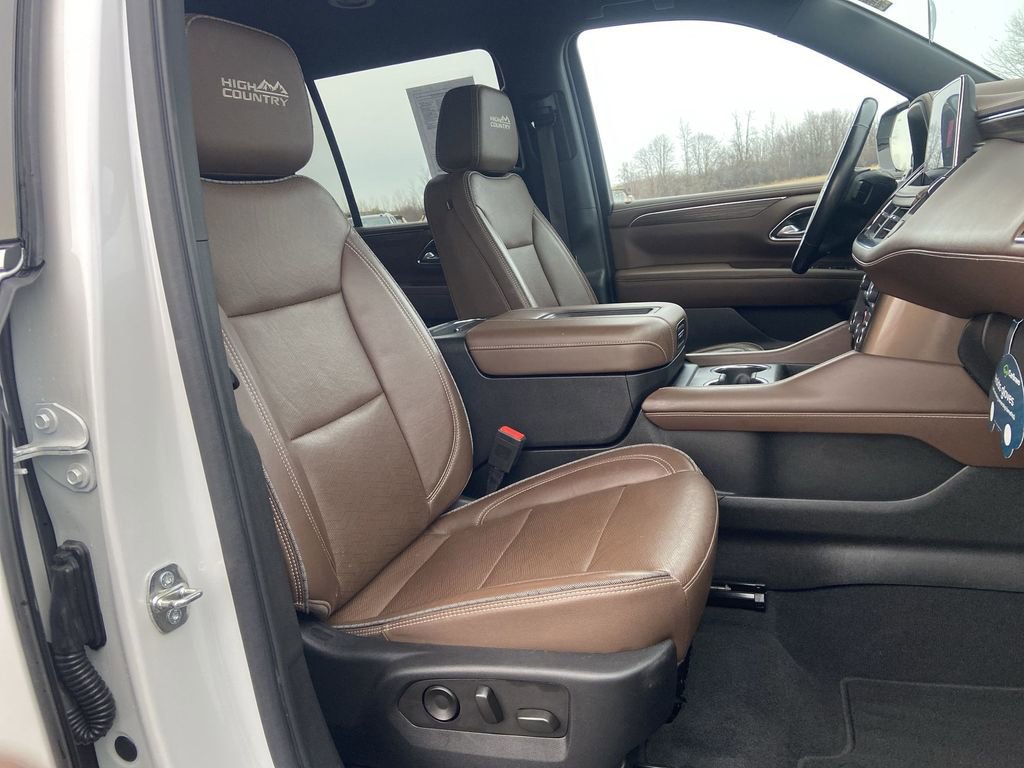 Certified 2022 Chevrolet Tahoe High Country AWD/4WD image 28
