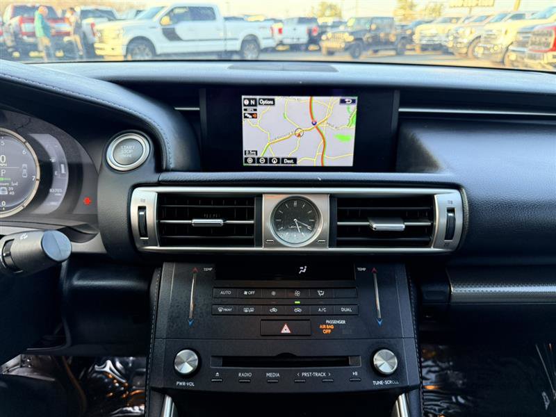 Used 2016 Lexus IS 200t w/ F Sport Package RWD image 34