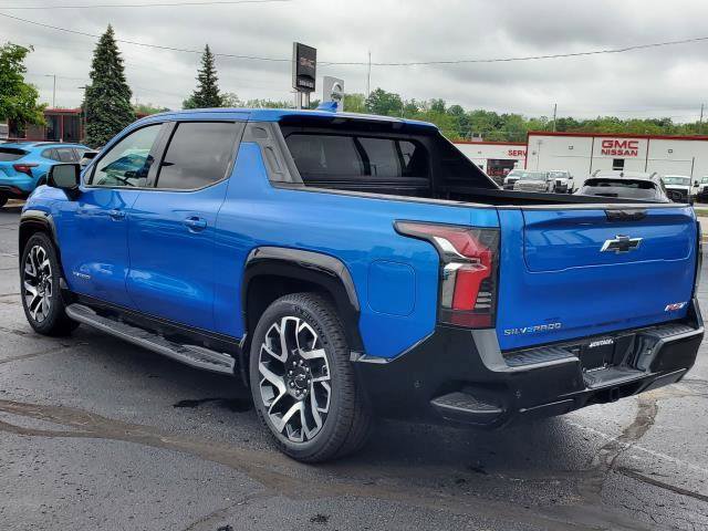 New 2025 Chevrolet Silverado EV RST image 3