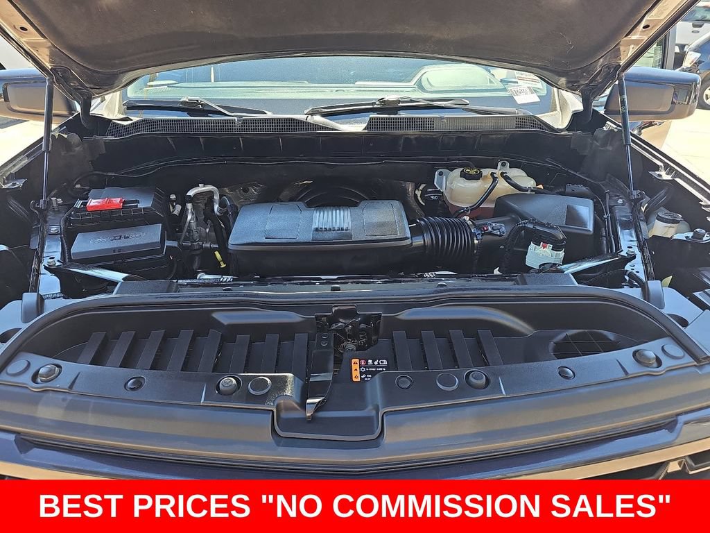 Used 2022 Chevrolet Silverado 1500 RST AWD/4WD image 32
