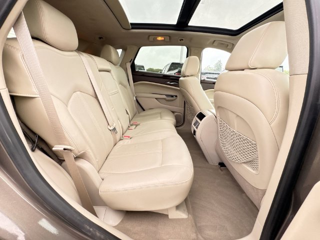 Used 2014 Cadillac SRX Luxury w/ Driver Awareness Package AWD/4WD image 28