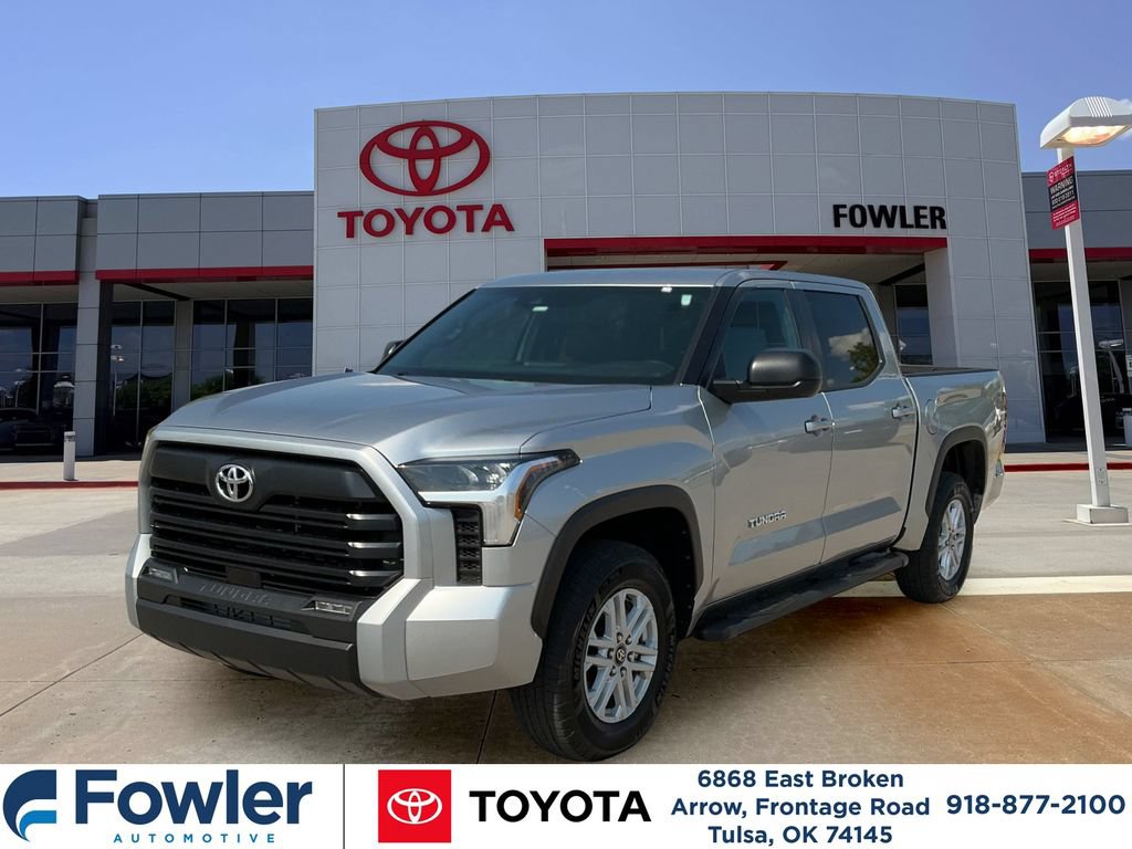 Certified 2025 Toyota Tundra SR5 w/ SR5 Premium Package AWD/4WD image 1