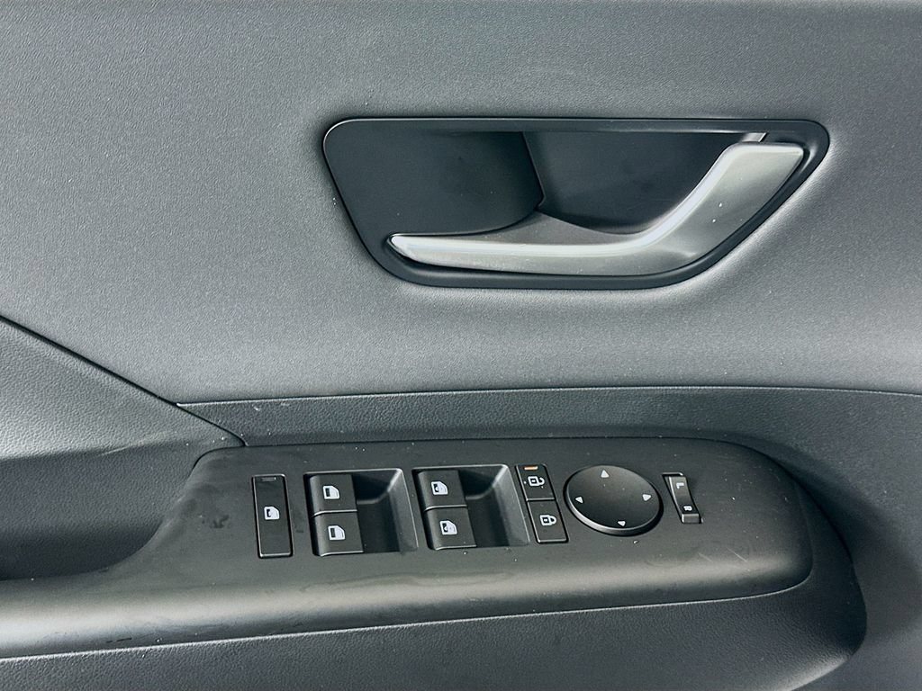 New 2026 Hyundai Kona Limited FWD image 19