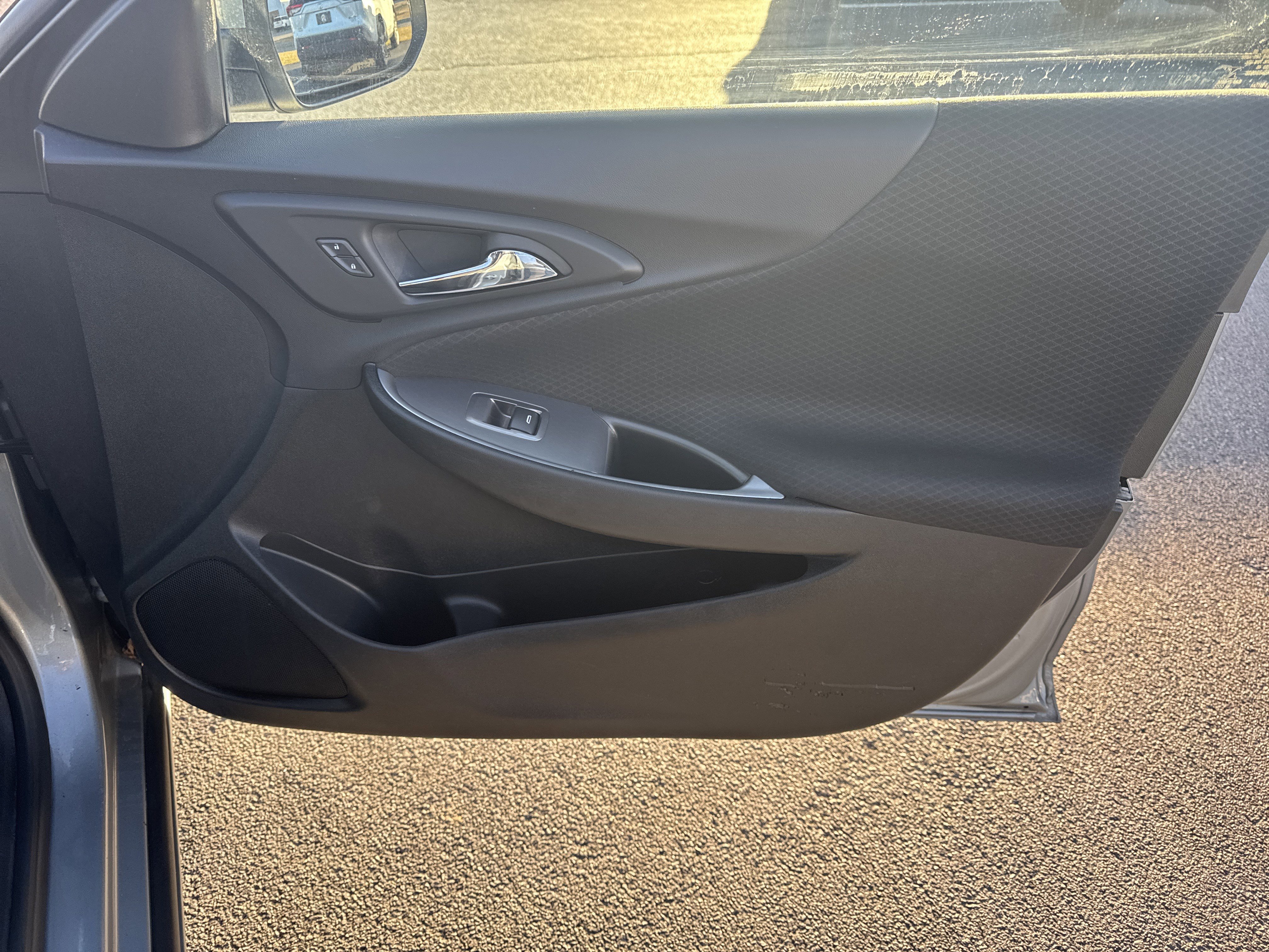 Used 2024 Chevrolet Malibu LT image 36