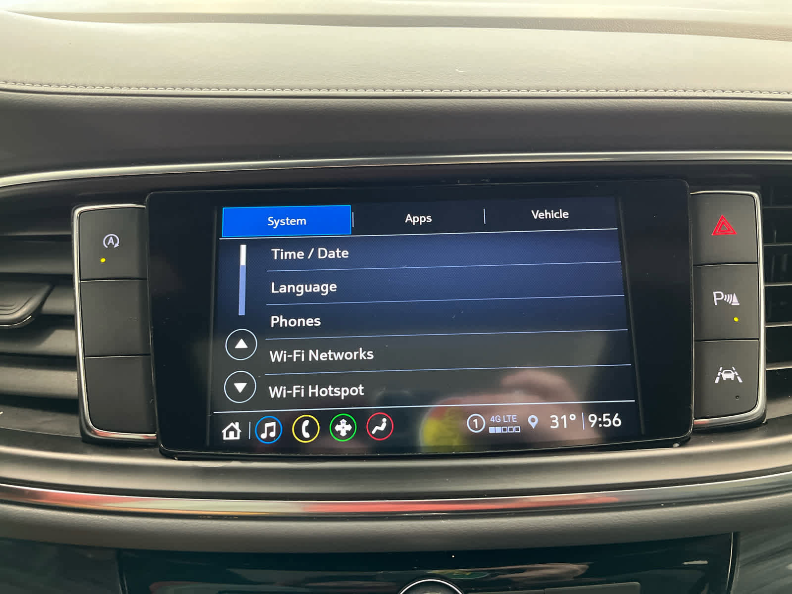 Used 2023 Buick Enclave Essence w/ Experience Buick Package image 38