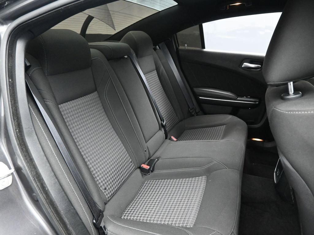 Used 2018 Dodge Charger GT image 26
