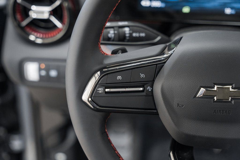 New 2025 Chevrolet Blazer EV RS RWD image 34