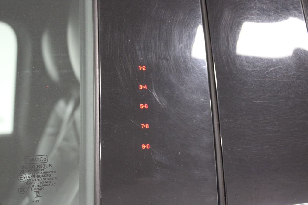 Used 2023 Lincoln Navigator Reserve image 17