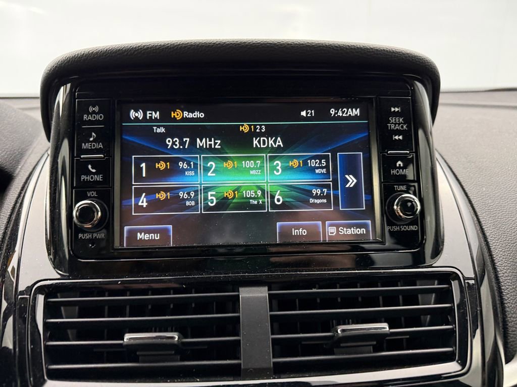 Used 2025 Mitsubishi Eclipse Cross ES image 17