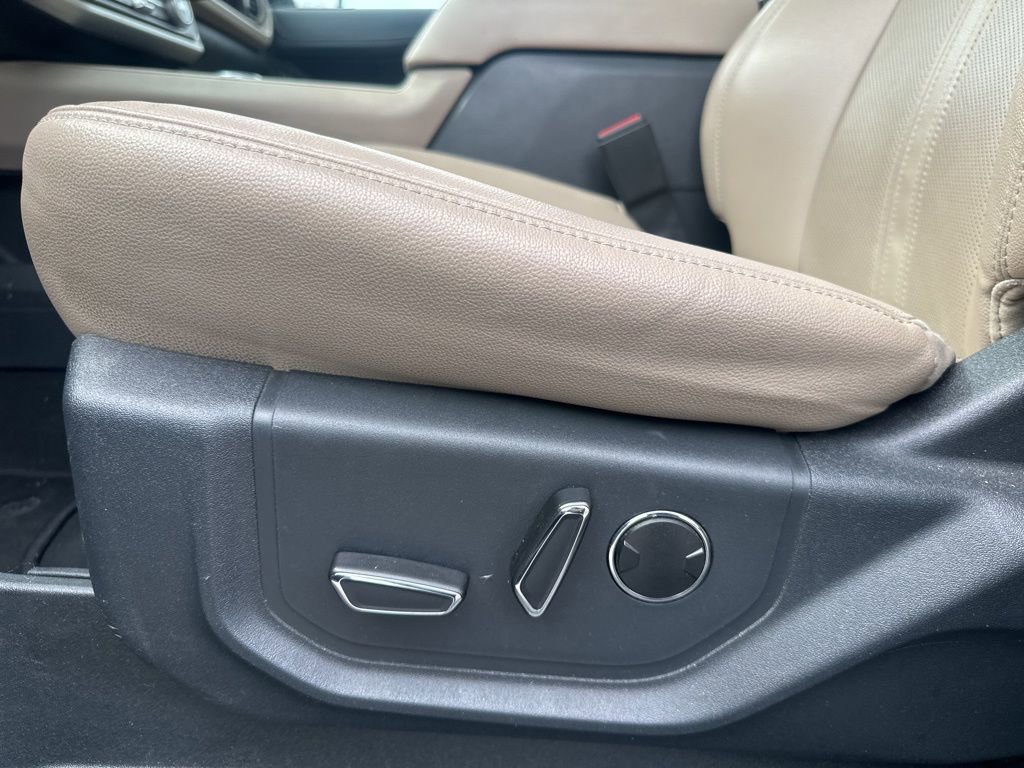 Used 2024 Ford Expedition Max Limited image 30