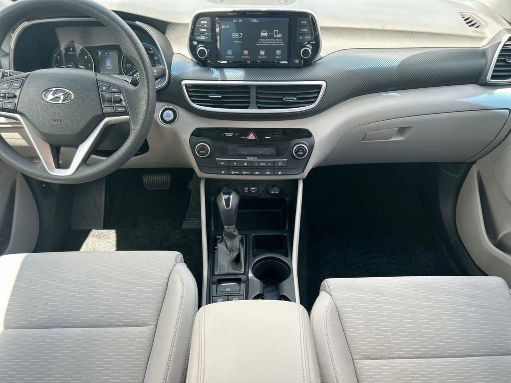 Used 2019 Hyundai Santa Fe SE FWD image 22